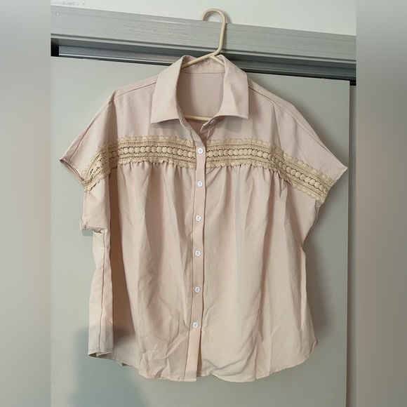 Contrast Lace Batwing Sleeve Shirt - Picture 8 of 11